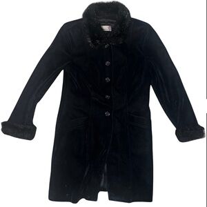 VINTAGE BLACK FAUX FUR TRIM COAT